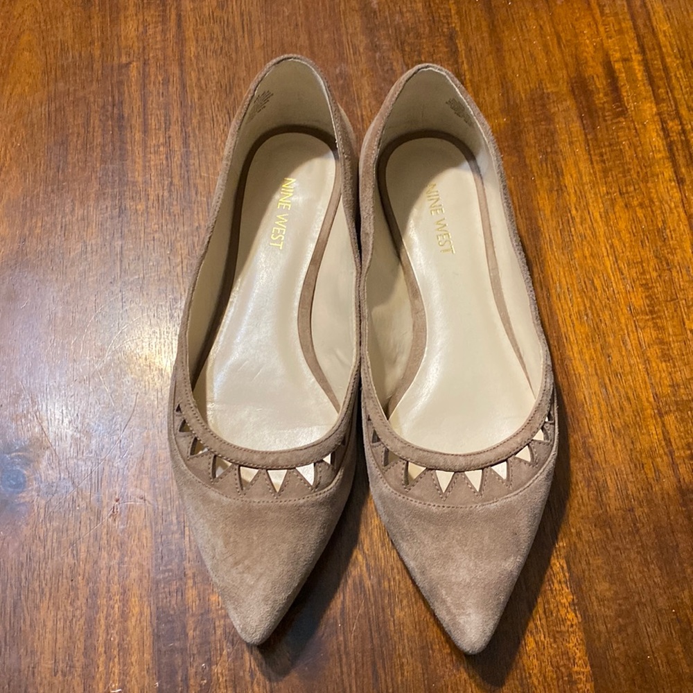 Nine West Point tie suede shoes